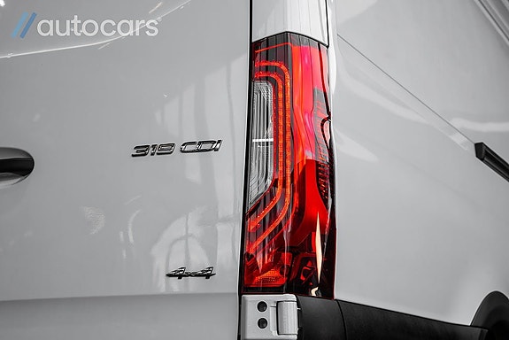 Mercedes-Benz Sprinter 319 14 of 30
