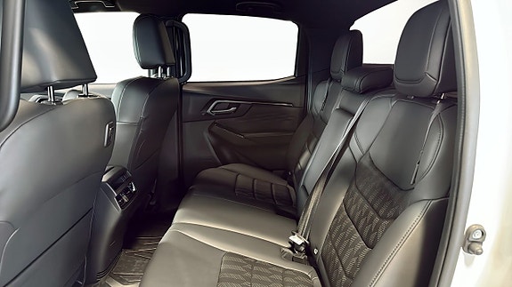 Isuzu D-max 5 of 5