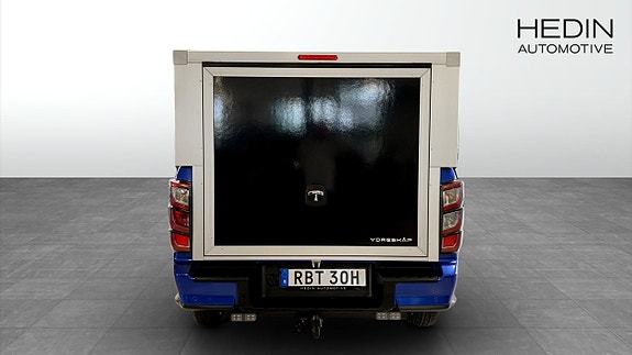 Isuzu D-max 7 of 12
