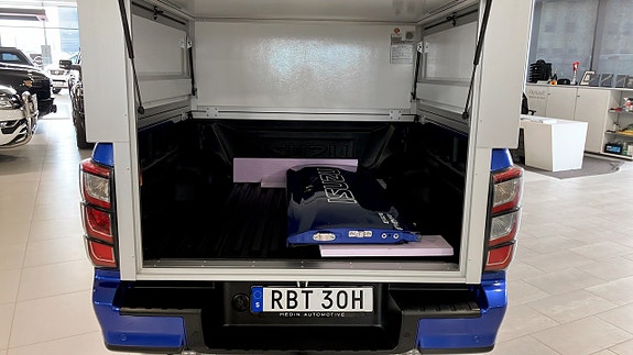 Isuzu D-max 11 of 12
