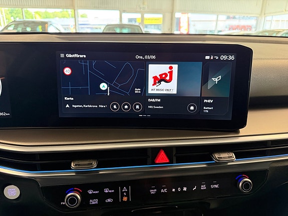 Kia Sorento 16 of 18