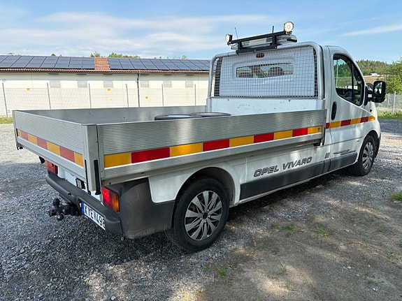Opel Vivaro 5 of 5
