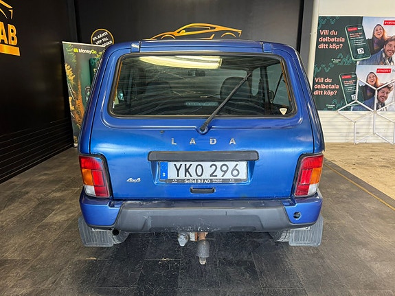 Lada Niva 11 of 21