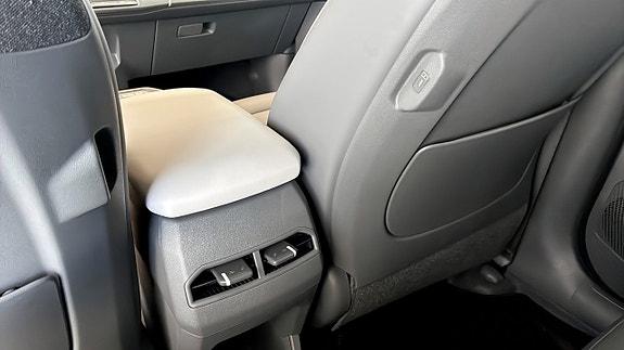 Kia EV3 14 of 16