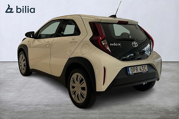 Toyota Aygo X 2 of 19