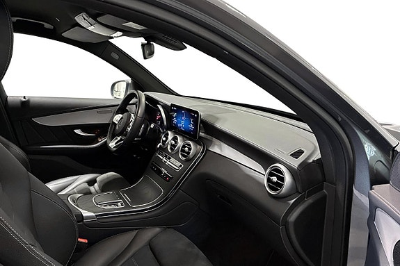 Mercedes-Benz GLC300 e 11 of 13
