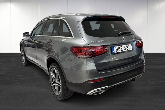 Mercedes-Benz GLC300 e 5 of 5