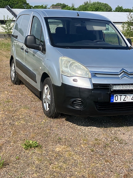 Citroen Berlingo 2 of 5