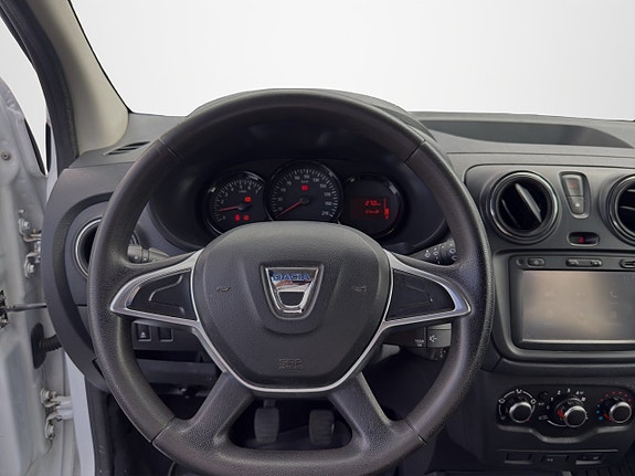 Dacia Lodgy 13 of 17