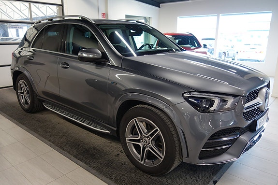 Mercedes-Benz GLE350 de 2 of 5