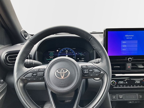Toyota Yaris Cross 9 of 10