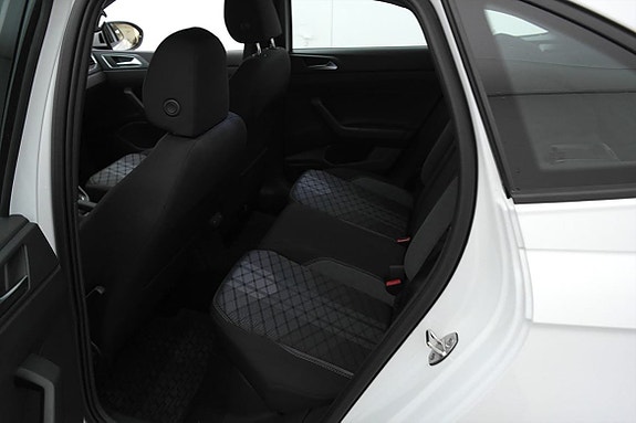 Volkswagen Taigo 22 of 23