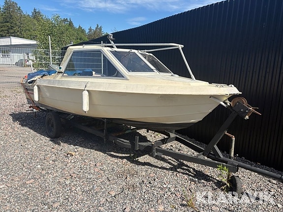 Båt med släp SunRunner 17HT CLU 55