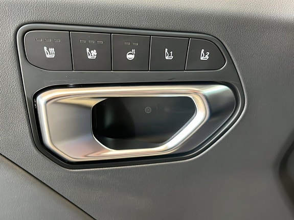 Kia K4 16 of 18