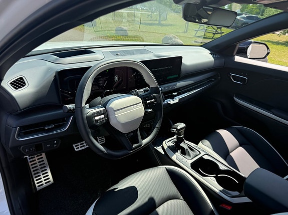 Kia K4 10 of 18