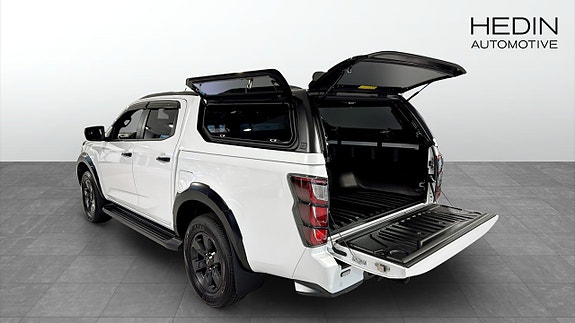 Isuzu D-max 7 of 9
