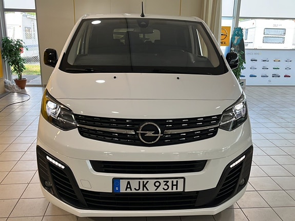Opel Zafira Life 2 of 5