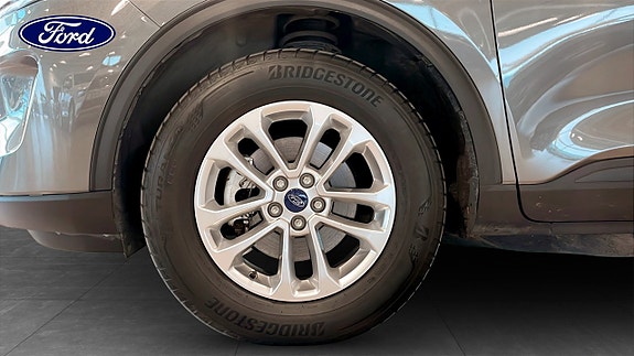 Ford Kuga 9 of 9