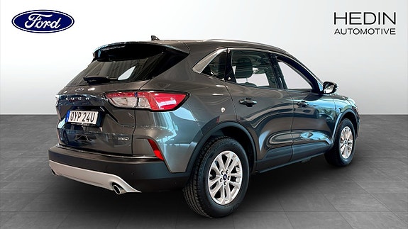 Ford Kuga 2 of 5