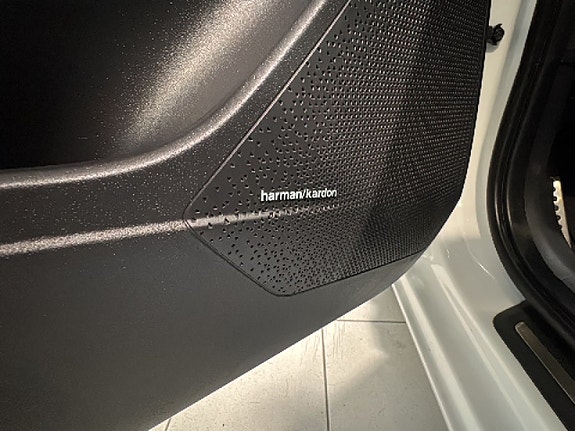 Kia Niro 18 of 24