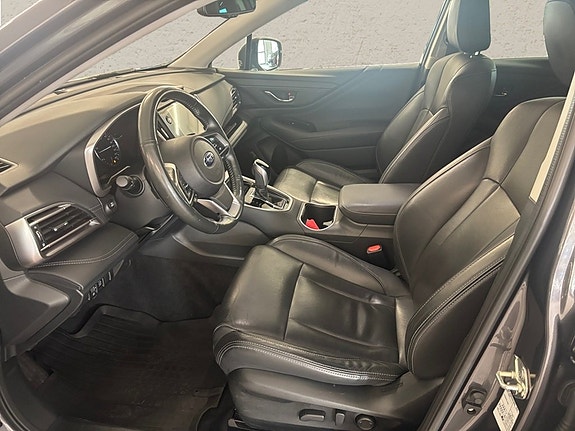 Subaru Outback 4 of 5
