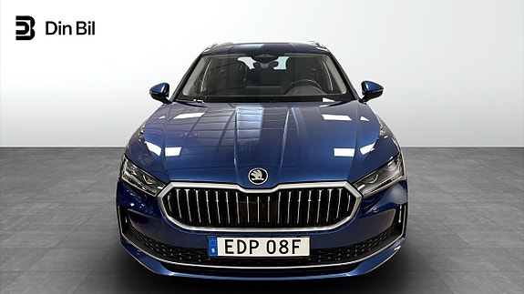 Skoda Superb 4 of 5