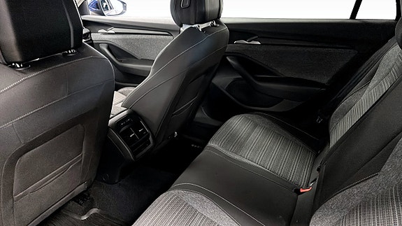 Skoda Superb 11 of 12