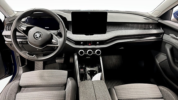 Skoda Superb 10 of 12