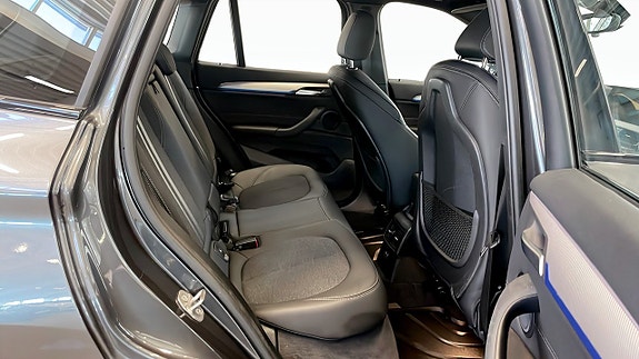 BMW X1 5 of 5