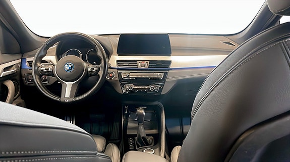 BMW X1 4 of 5
