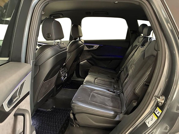 Audi Q7 23 of 27