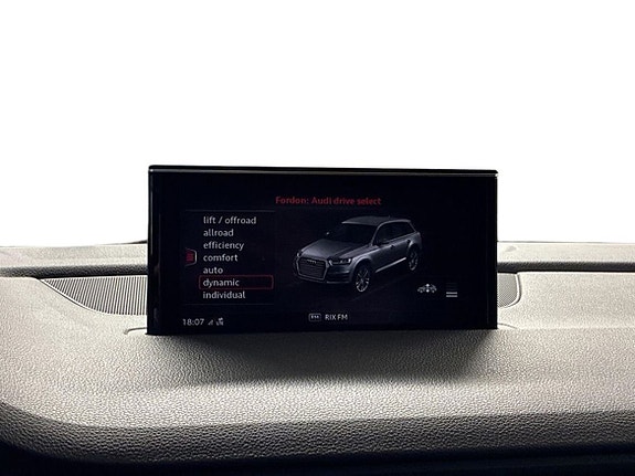 Audi Q7 13 of 27
