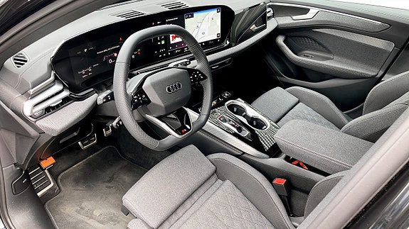 Audi A6 7 of 15