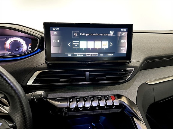 Peugeot 5008 9 of 15