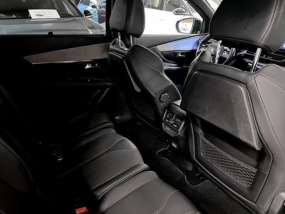 Peugeot 5008 12 of 15