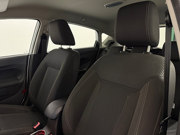 Ford Fiesta 16 of 24