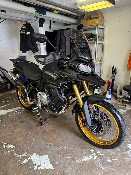 VOGE DS900X 3 of 5