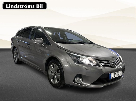 Toyota Avensis 5 of 5