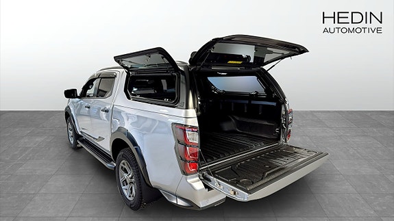 Isuzu D-max 7 of 9
