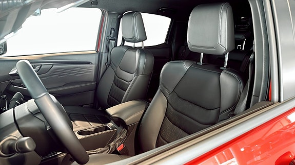 Isuzu D-max 4 of 5