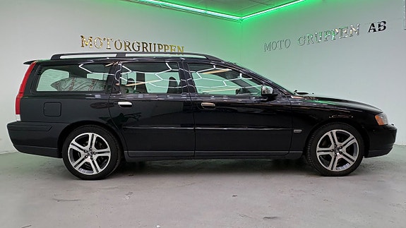 Volvo V70 5 of 5