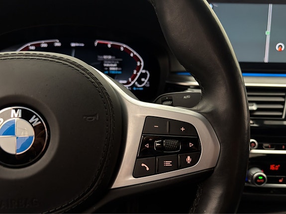 BMW 530e 18 of 30