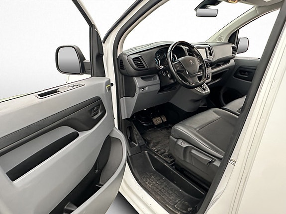 Peugeot e-Expert 15 of 30