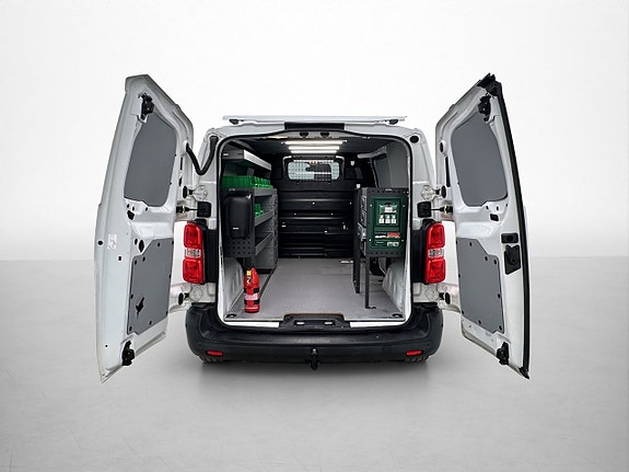Peugeot e-Expert 12 of 30