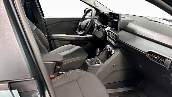 Dacia Sandero 3 of 5