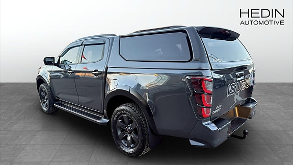 Isuzu D-max 7 of 9