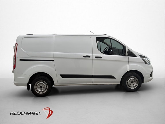 Ford Transit Custom 2 of 30