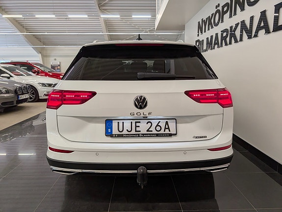 Volkswagen Golf Alltrack 5 of 21