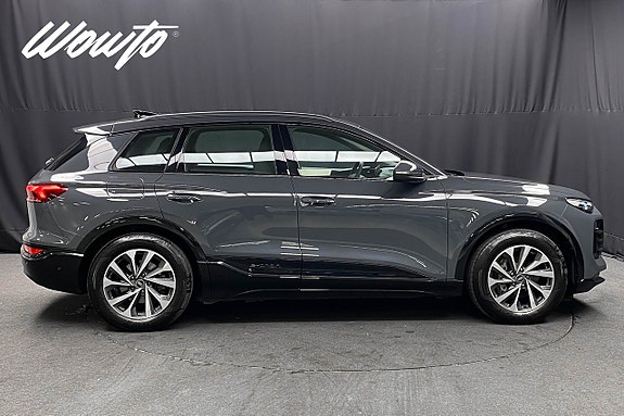 Audi Q6 e-tron 3 of 5