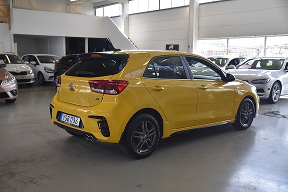 Kia Rio 3 of 5